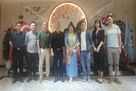 江門國家高新區(qū)領(lǐng)導(dǎo)蒞臨悟空體育參觀調(diào)研