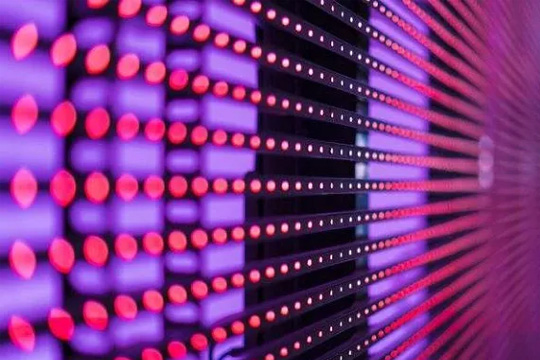 LED顯示屏一平方多少瓦？解析背后的能耗奧秘