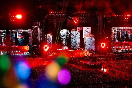 雙星閃耀！悟空體育LED巨幕助力周杰倫、張韶涵打造沉浸式視聽盛宴！